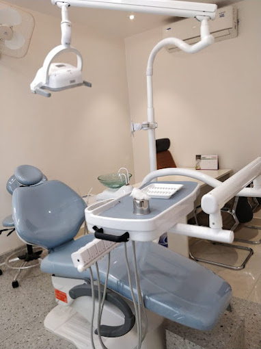 Kanan Dental Multispeciality Hospital-equipment 1